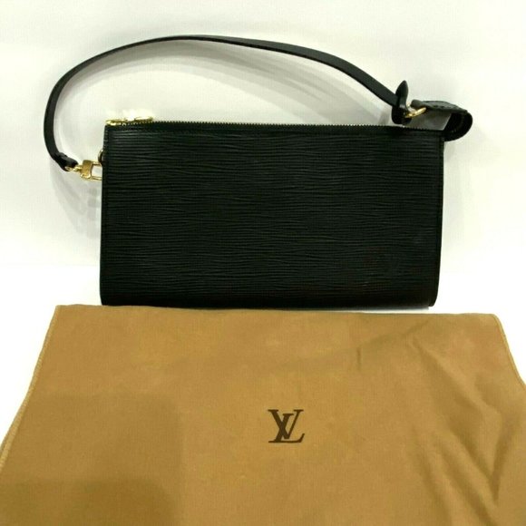 Authentic Louis Vuitton Pochette Accessories Epi Leather - Picture 8 of 16